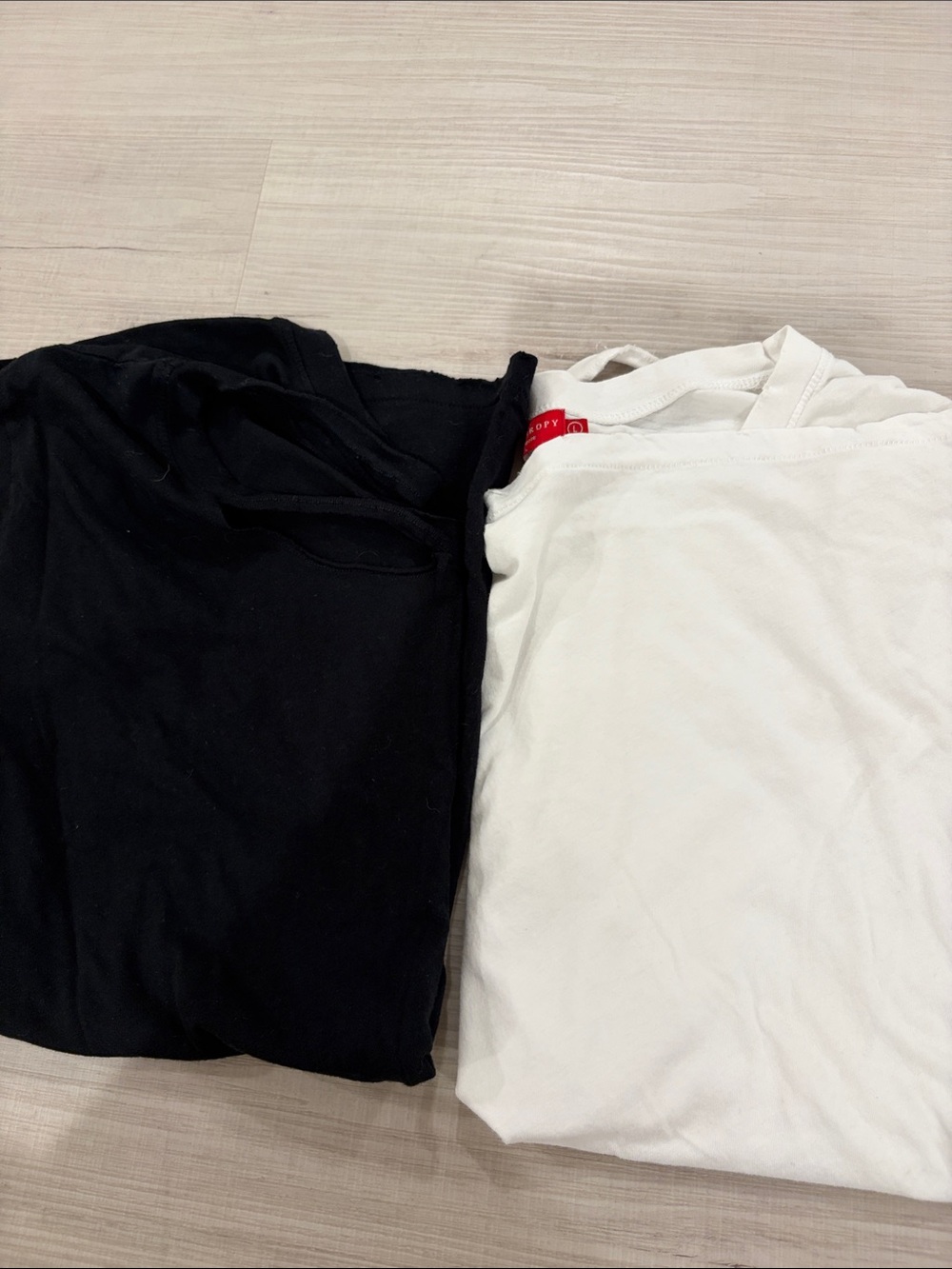 n:PHILANTHROPY Women’s Short Sleeve Tee -two pairs